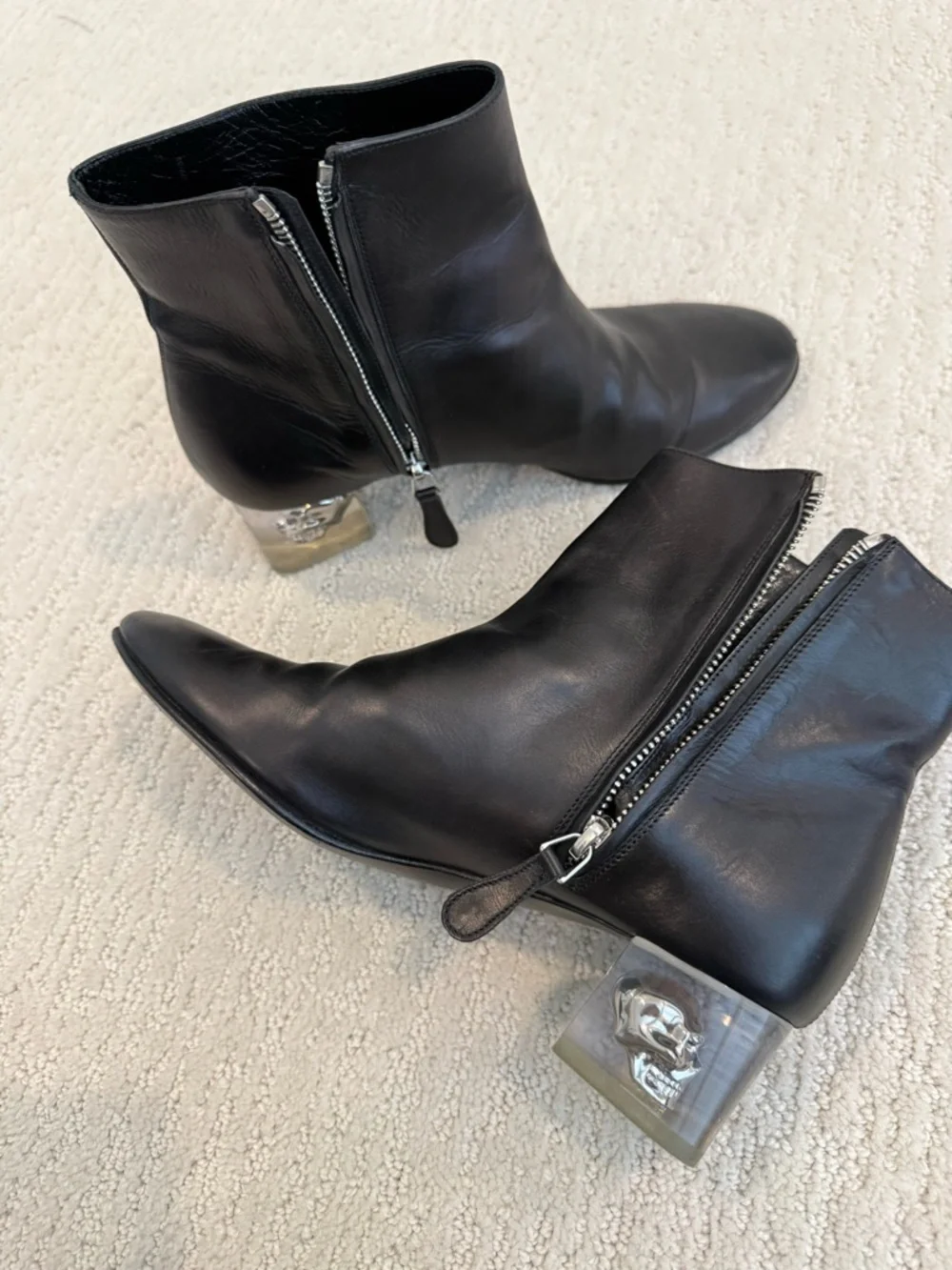 Alexander McQueen leather ankle boot with clear heel skull detail 37